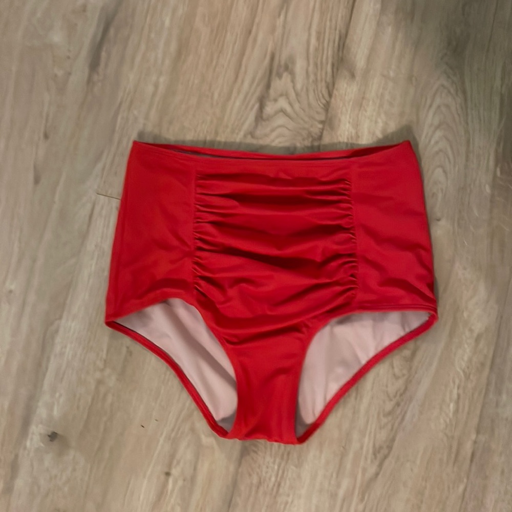 Kortni Jeane Ribbed high waisted swim bottom